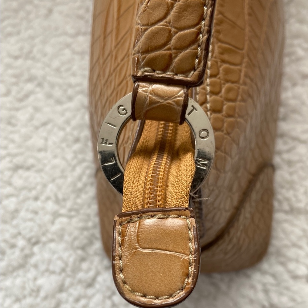 Tommy Hilfiger Tan Shoulder Bag with Alligator Print - Picture 5 of 9